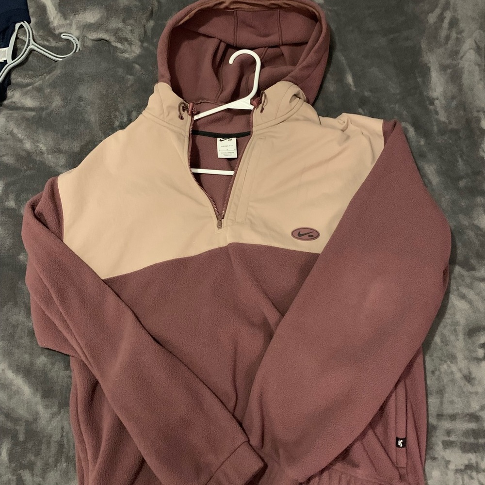 Nike SB quarter zip